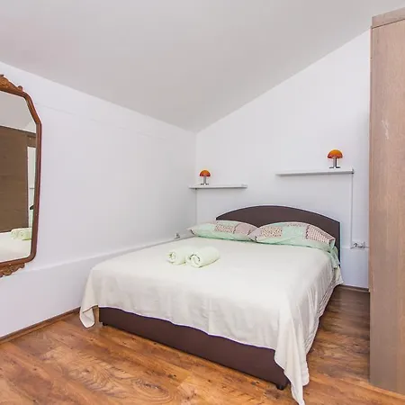 Andrije Buvine Apartman Zára