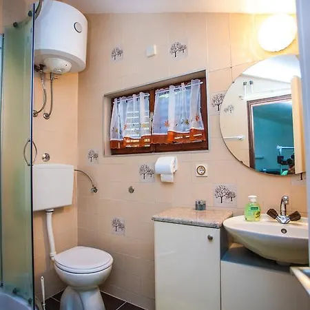 Andrije Buvine Apartments Lägenhet *