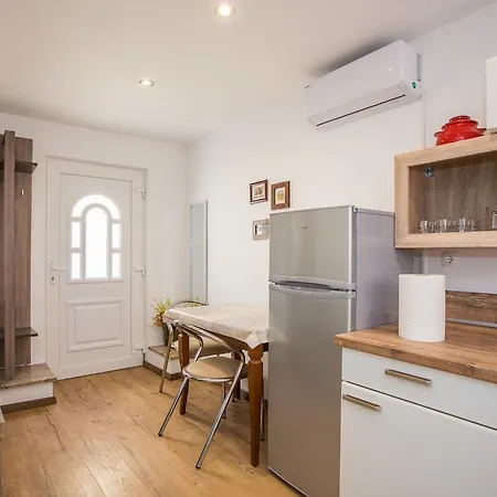 Lägenhet Andrije Buvine Apartments Zadar