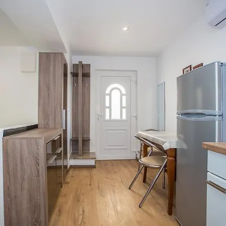 Lägenhet Andrije Buvine Apartments Zadar