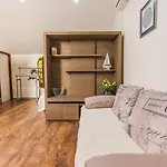 Apartament Andrije Buvine