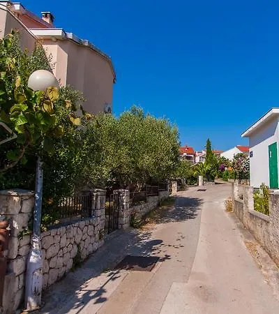 公寓 Andrije Buvine *