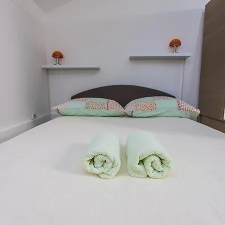 Andrije Buvine Apartments Lägenhet