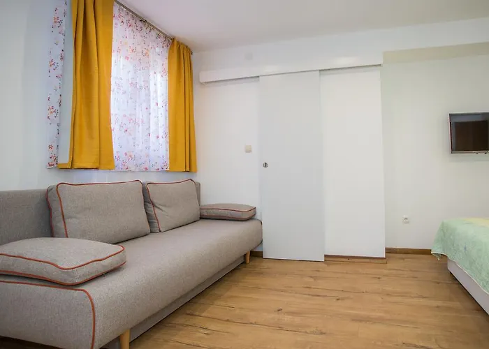 Appartement Andrije Buvine